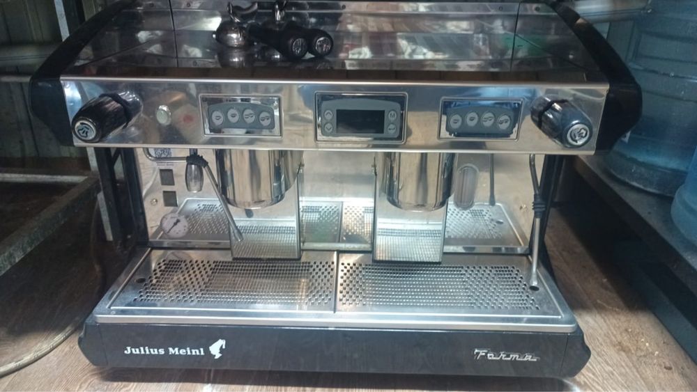 Продам в идеальном состояние машинку