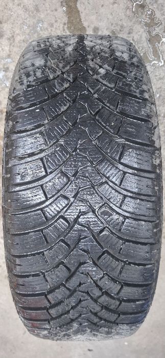 гуми 205 55 16 Falken 4 броя