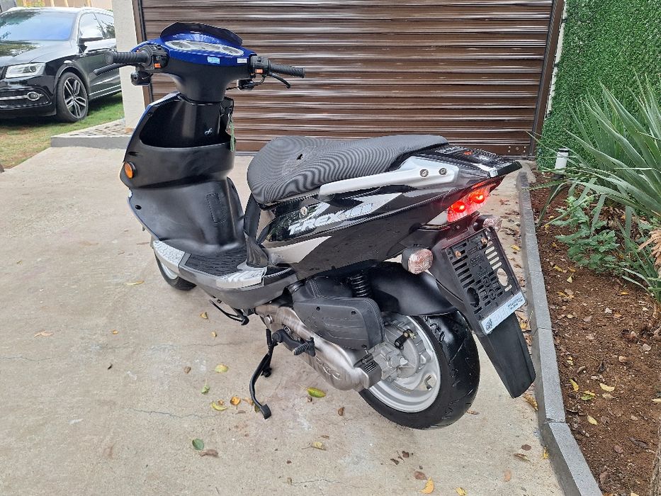 Скутер PGO T-Rex 125 4t внос Австрия