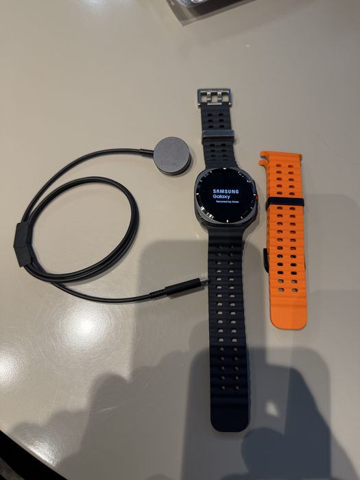 Samsung watch ultra L 705 grey
