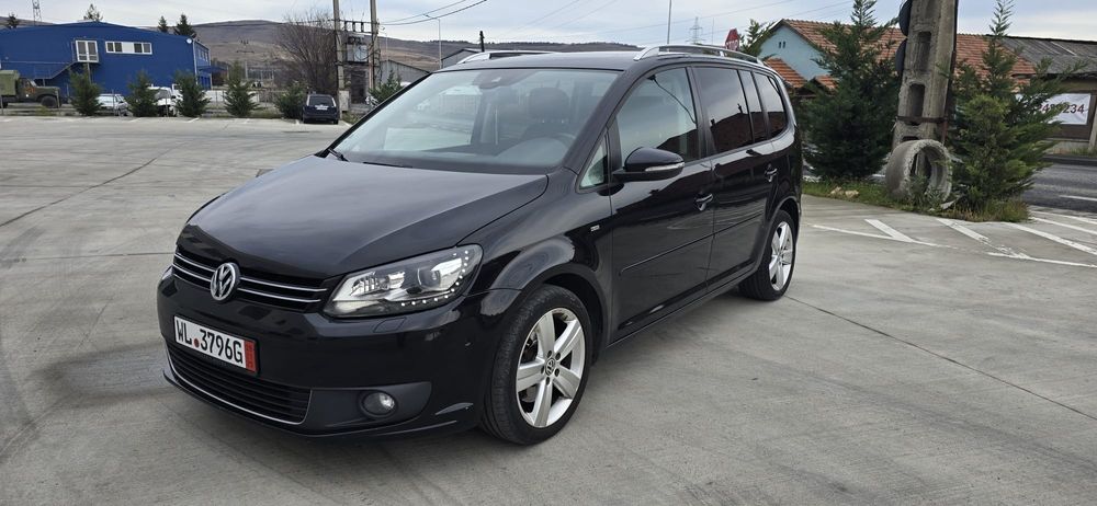 Vând Touran 2.0 tdi 140 cp euro 5Automată