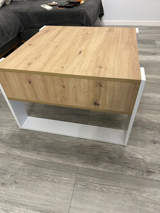 Холна маса, чисто нова