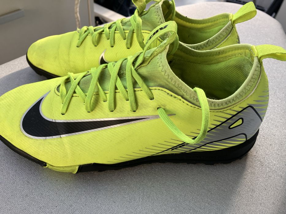 Vand adidasi fotbal Nike Mercurial nr 38