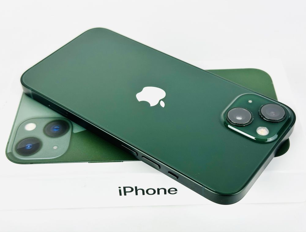Apple iPhone 13 128GB Green Отличен! Гаранция!
