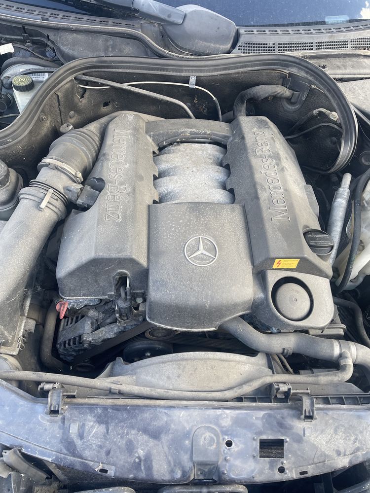 Dezmembrez Mercedes CLK cabrio 320 benzina V6