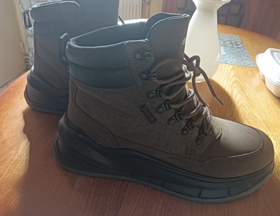 Ghete bărbați, Nr 42. Preț fix: 100 lei !