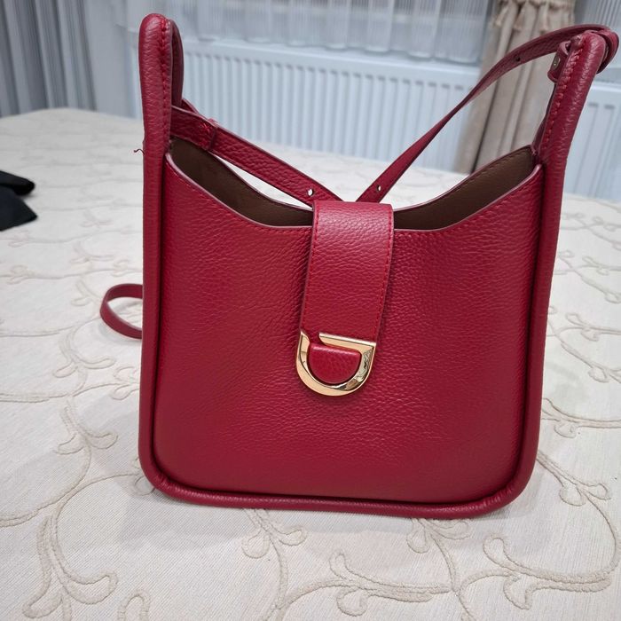 Дамска чанта червена