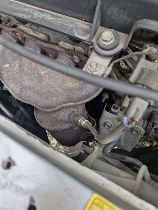 Тойота ярис 1.0 VVT на части