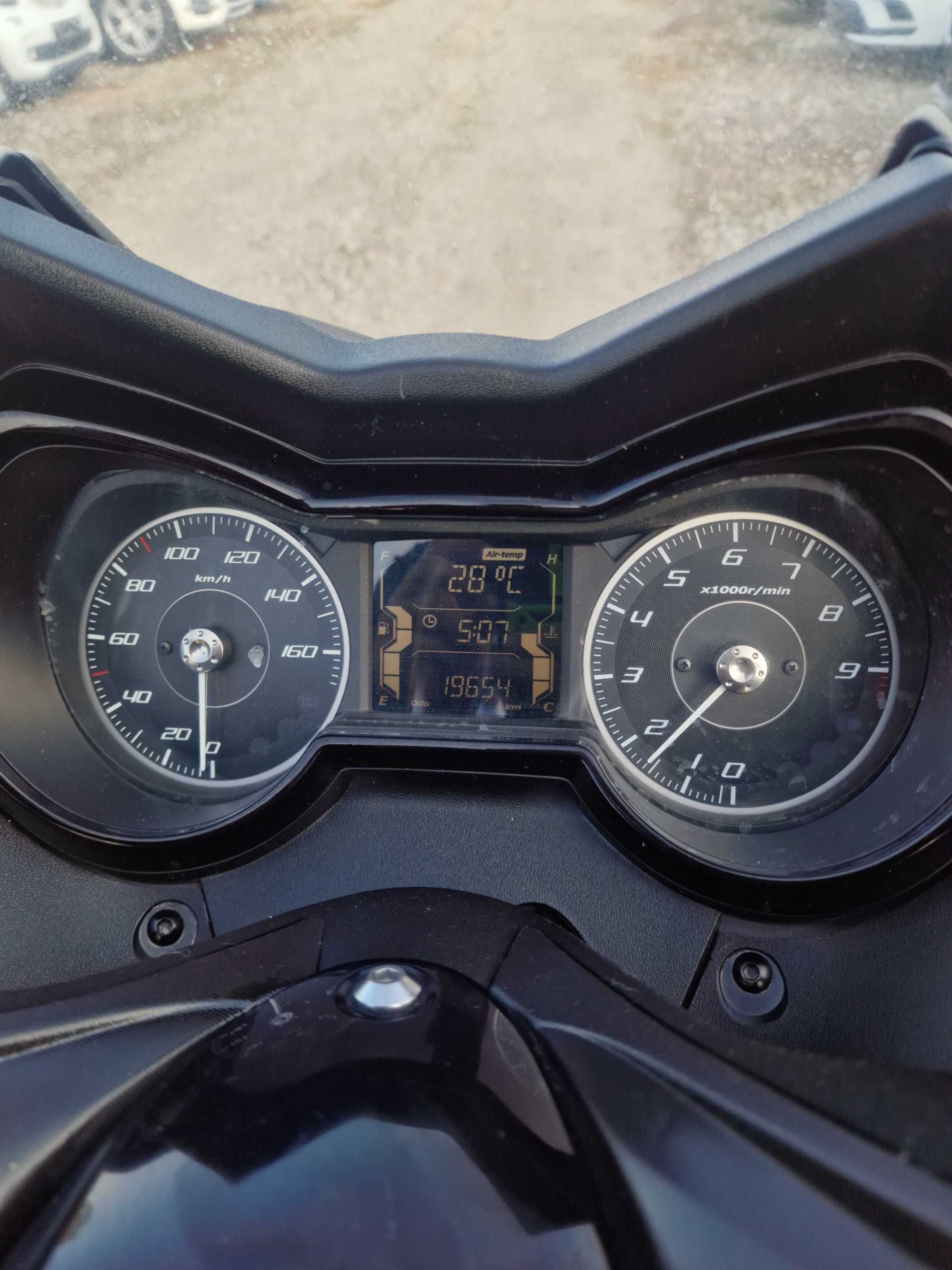 Yamaha x-max 300cc