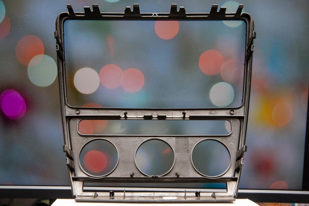 Рамка за радио Skoda Octavia 2