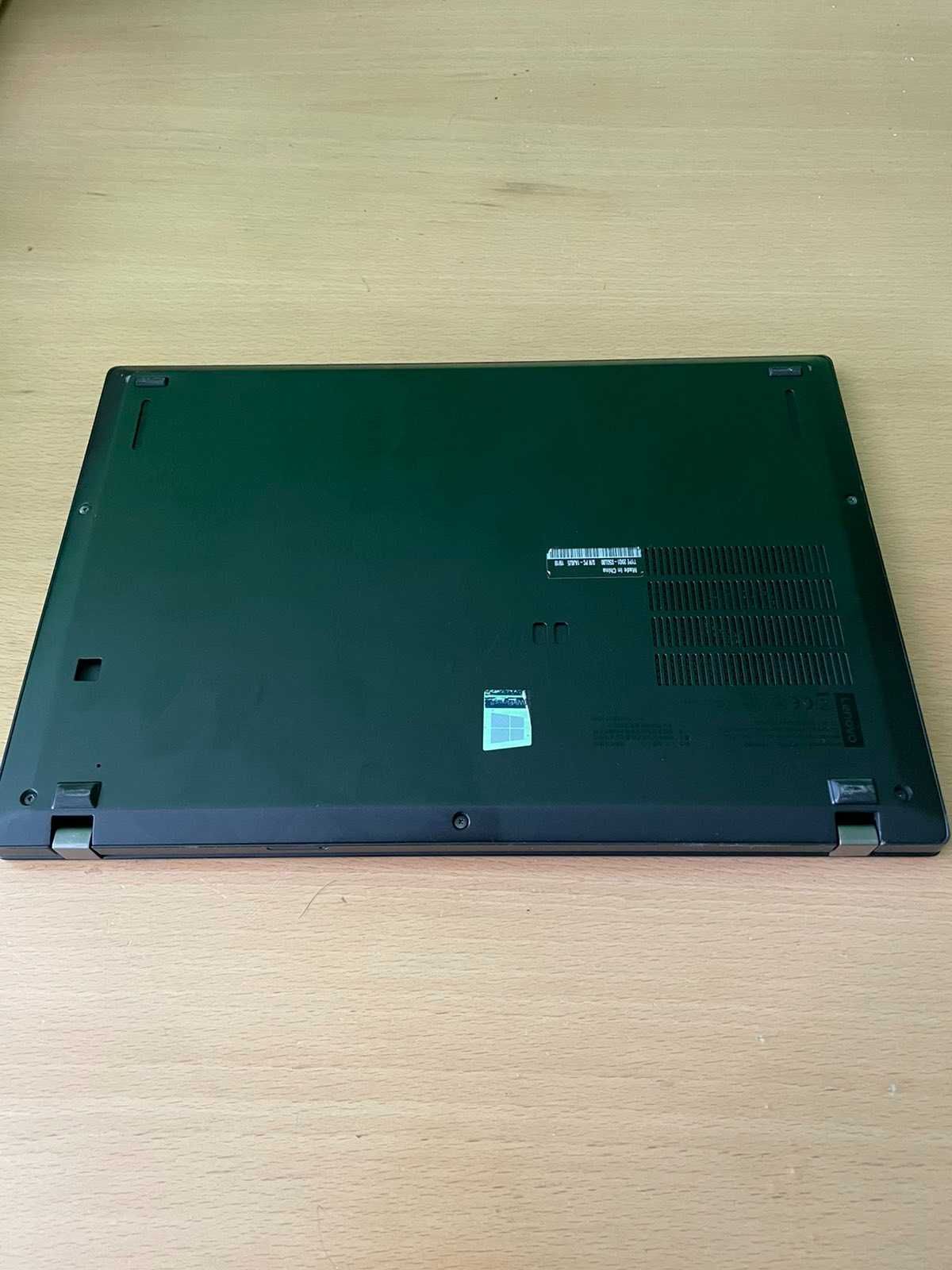 Lenovo ThinkPad X390 - 13.3'' i5 8265U / 8GB RAM / 256GB PCle NVMe SSD