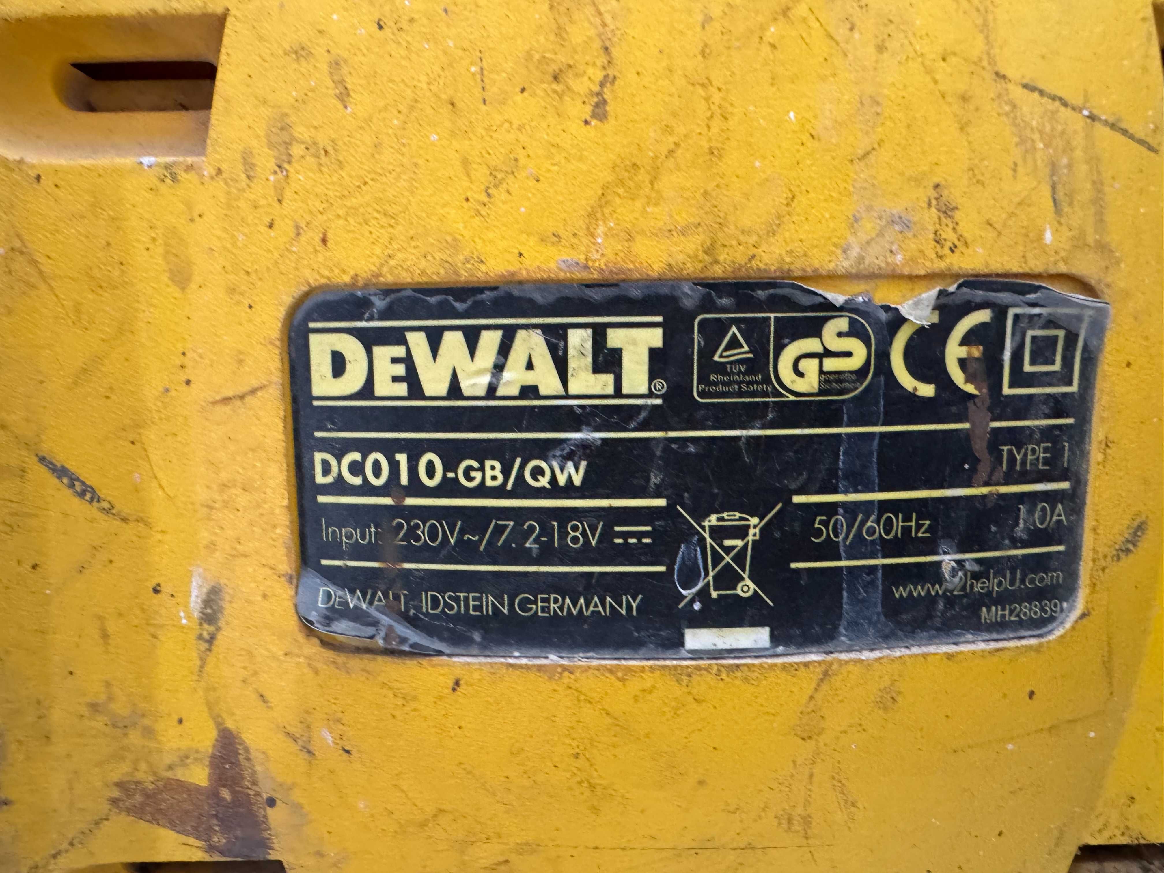 Радио - Dewalt DC010