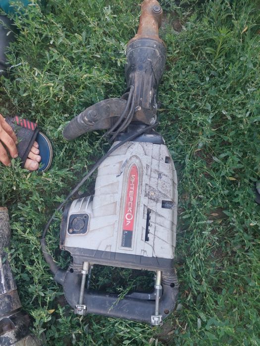 Срочно продам отбойник