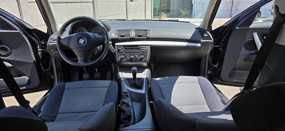 RATE CASH Bmw Seria 1 motor 1600 cm3 benzina aer conditionat Germania