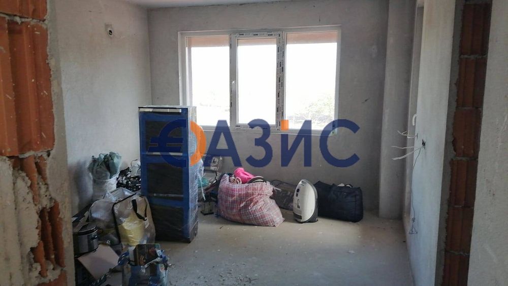 Къща 2-етажна и двор в село Полски Извор, общ. Камено, обл. Бургас,