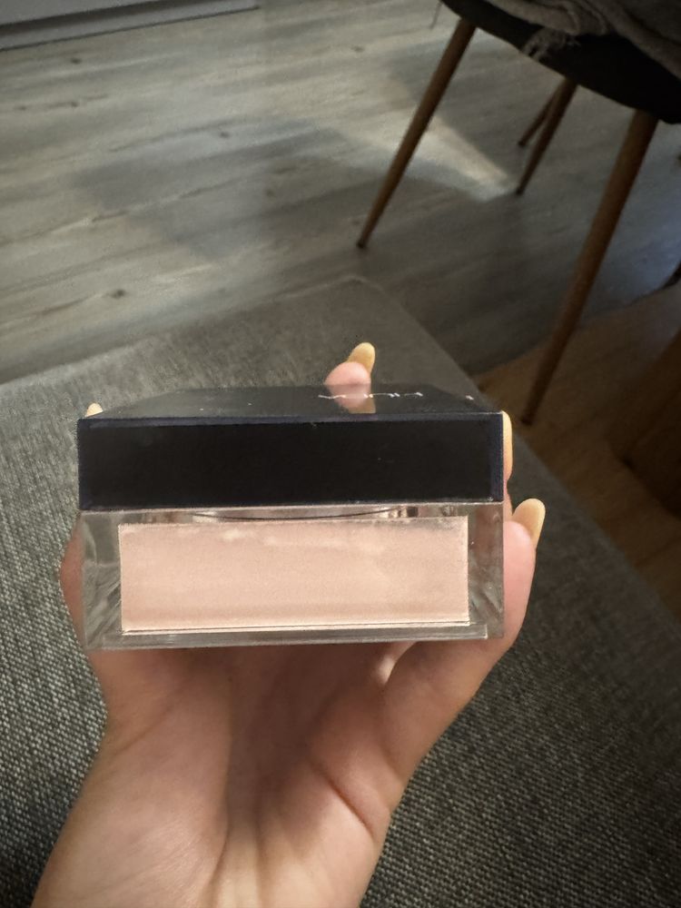 Hydabeauty пудра