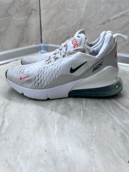 NIKE AIR 27035.5nomer 22.5cm