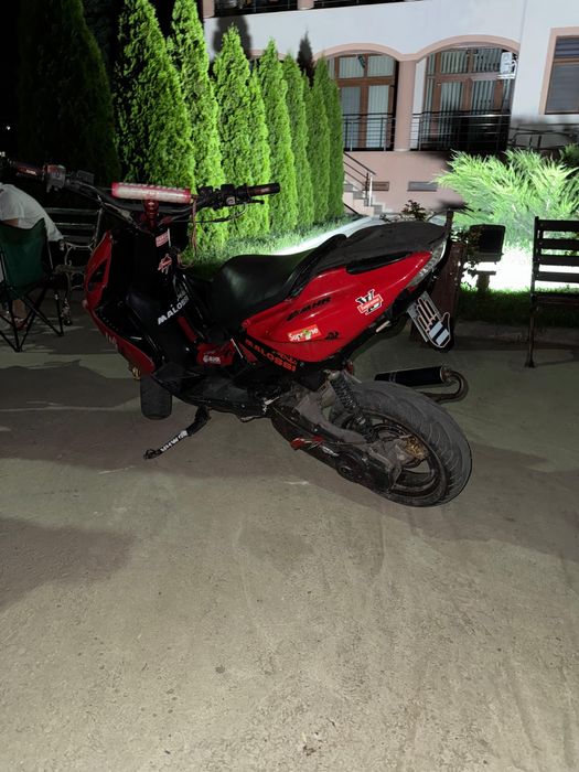 Vand Yamaha Aerox 70cc Malossi!!