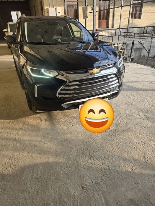 Tracker 2 premyer plus sotiladi