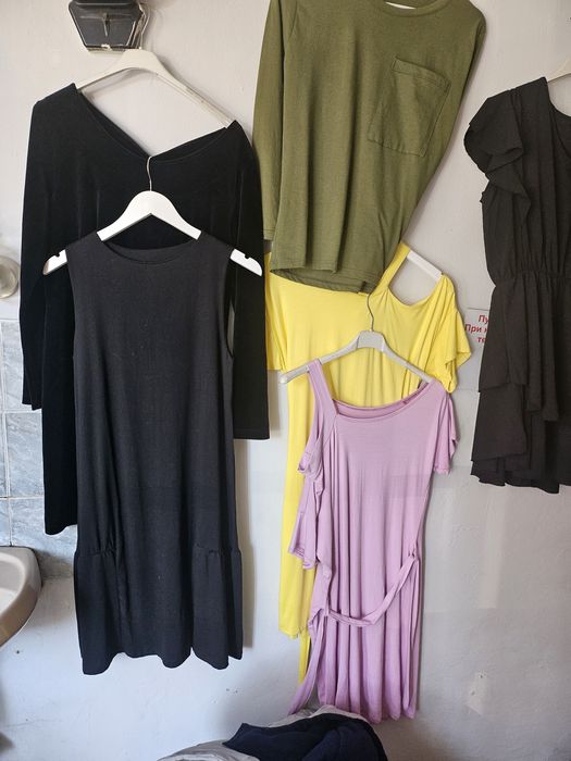 Нови дрехи от затворен магазин