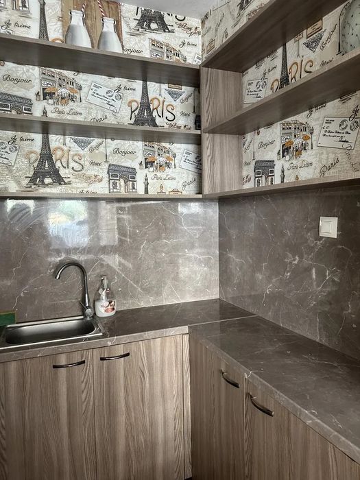 Дава се под наем Магазин в Пловдив, Филипово - 15 кв.м за 178.5 € - Снимка #5