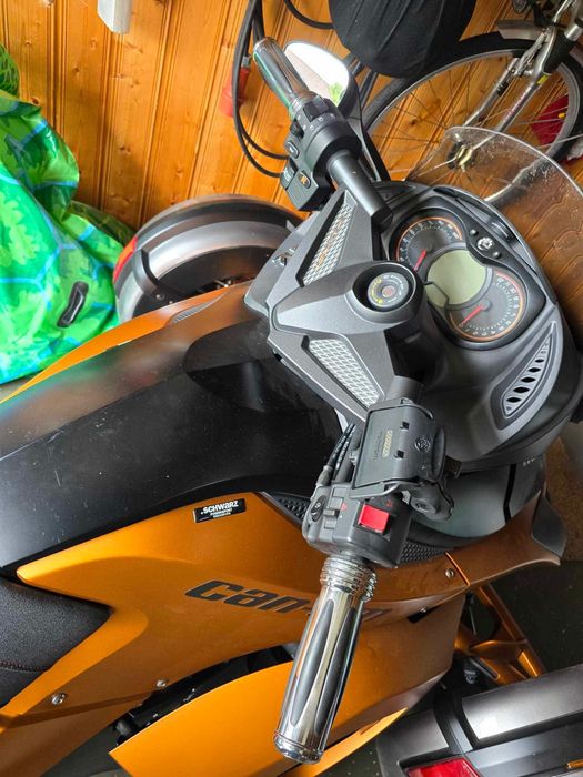 Can Am spyder rss 1000 cm