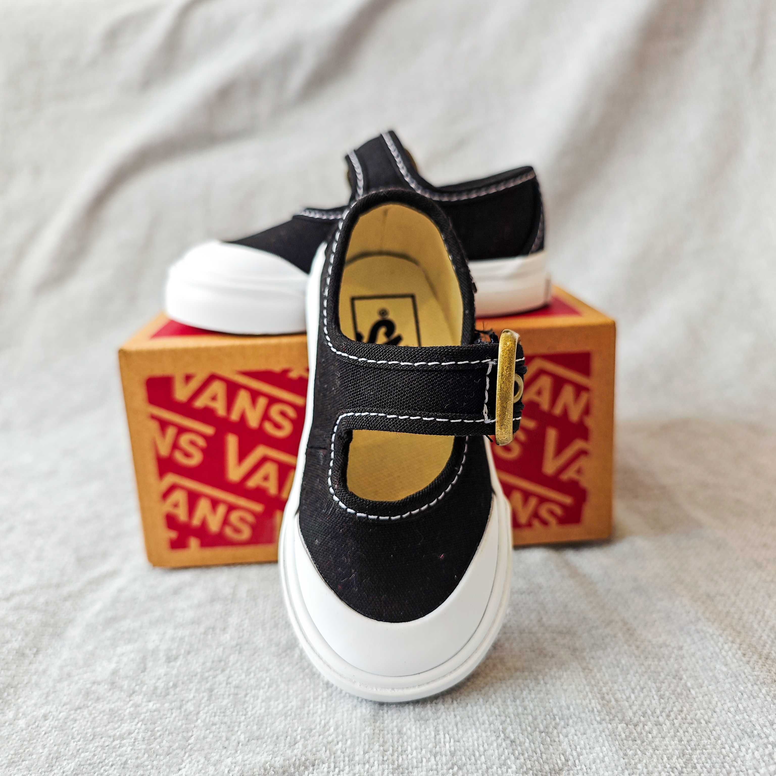 Vans бебешки обувки размер 20