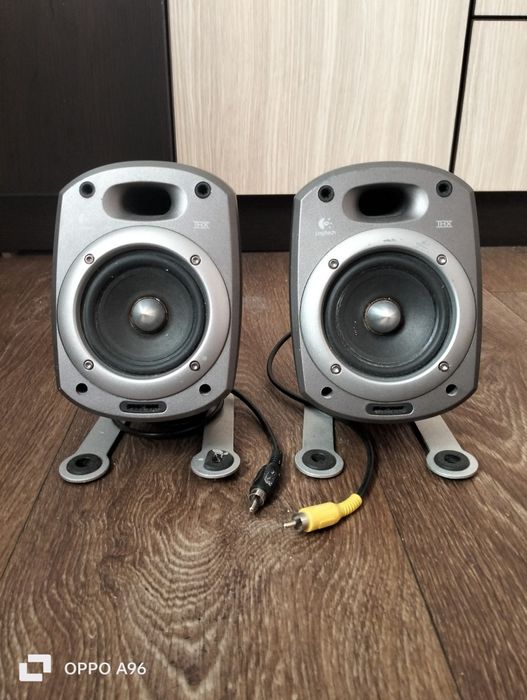 Logitech Z-2300 2.1 THX doar boxele