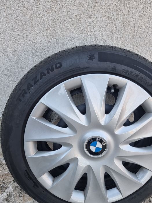 Jante cu anvelope cu capace originale BMW seria 1 model 2012+