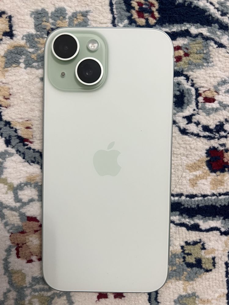 продам iphone 15