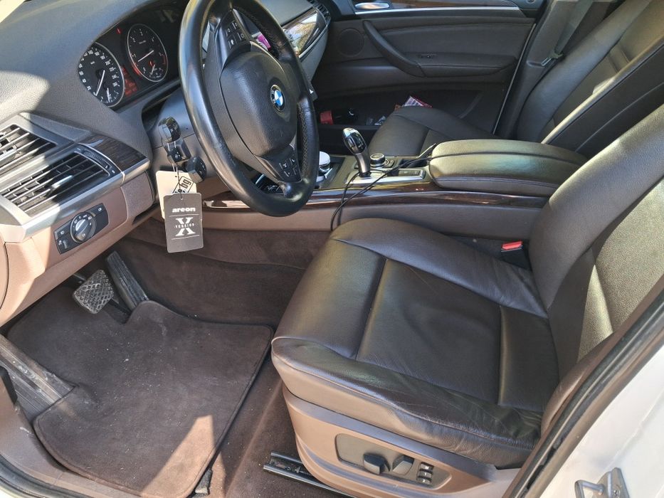 Продавам BMW X5 X drive 3000cc дизел
