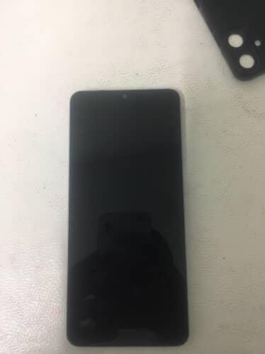 Samsung a06 ishlatilganiga 3 oy boʻlgn aybi yoq