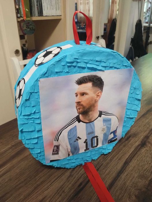 Pinata personalizabila pentru petreceri copii