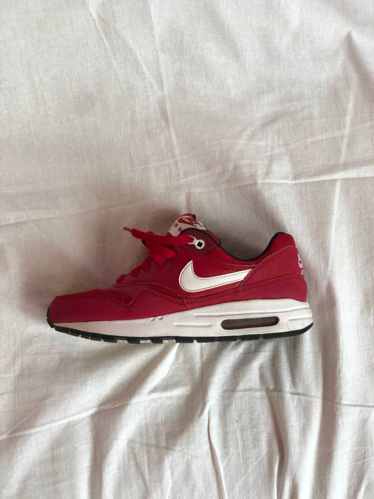 Женски Nike Air Max 1