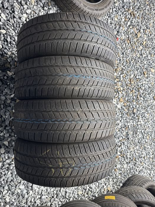 Anvelope de iarna 225/55 R17C