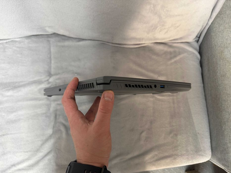 Геймърски Лаптоп MSI Thin 15 B12UCX, 15.6", Full HD