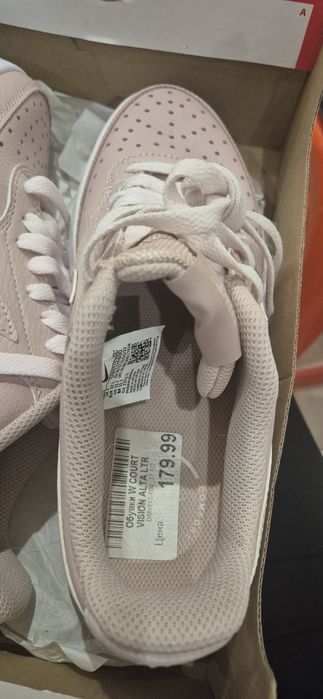 Дамски Кецове NIKE Court Vision Alta 37.5