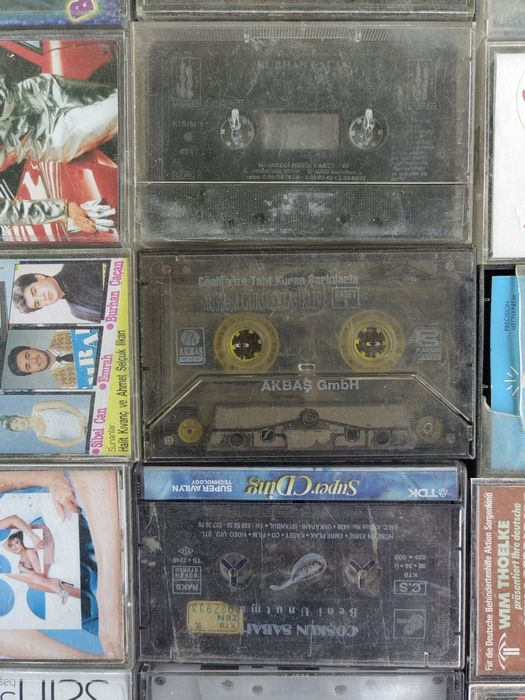 55 броя аудиокасети за касетофон