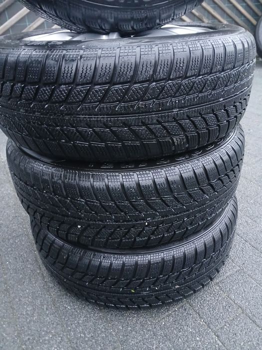 Jante Merecedes A B C class 205/55/16 Dot 2024