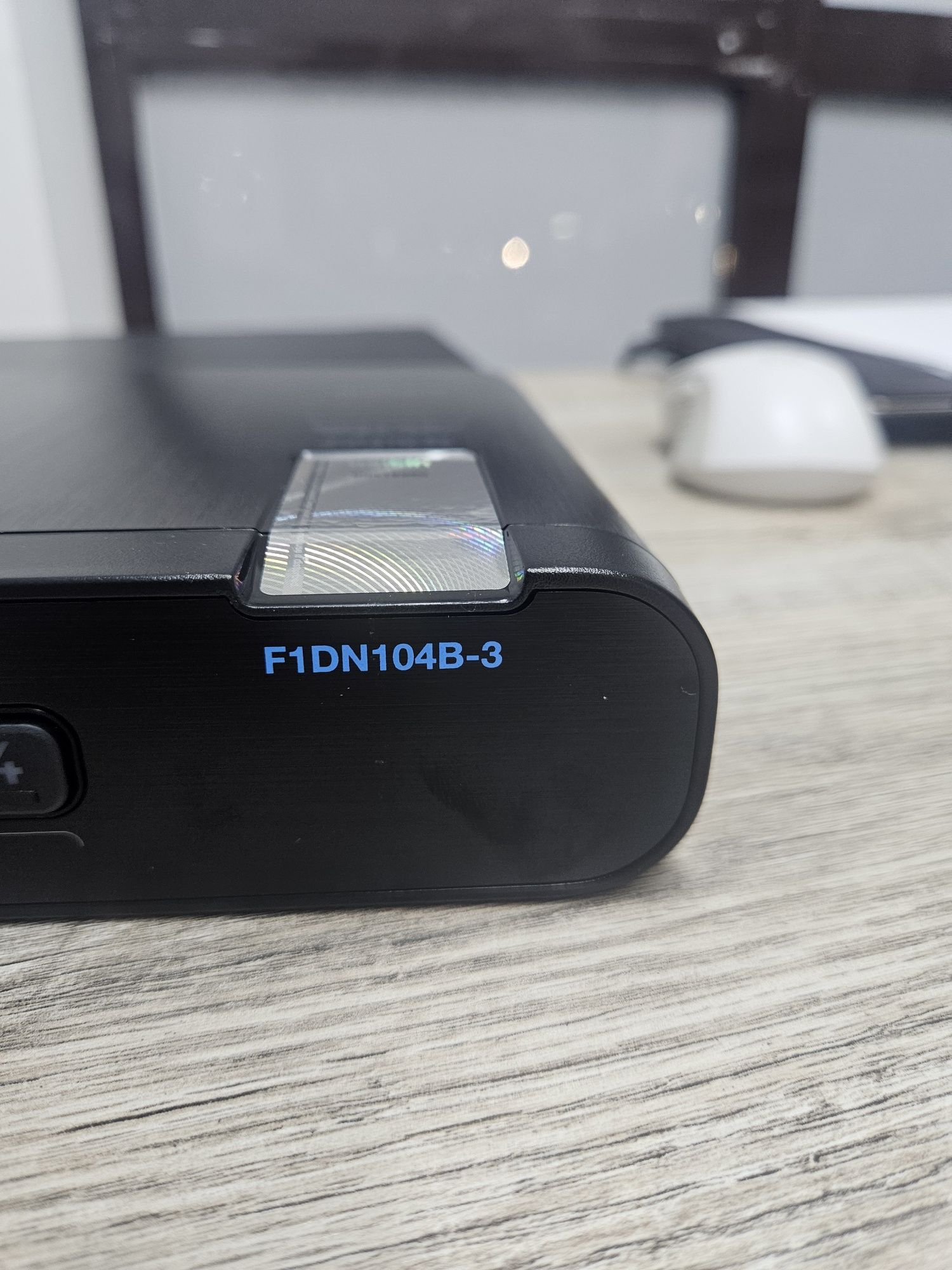 Belkin F1DN104B-3 KVM коммутатор усовершественный