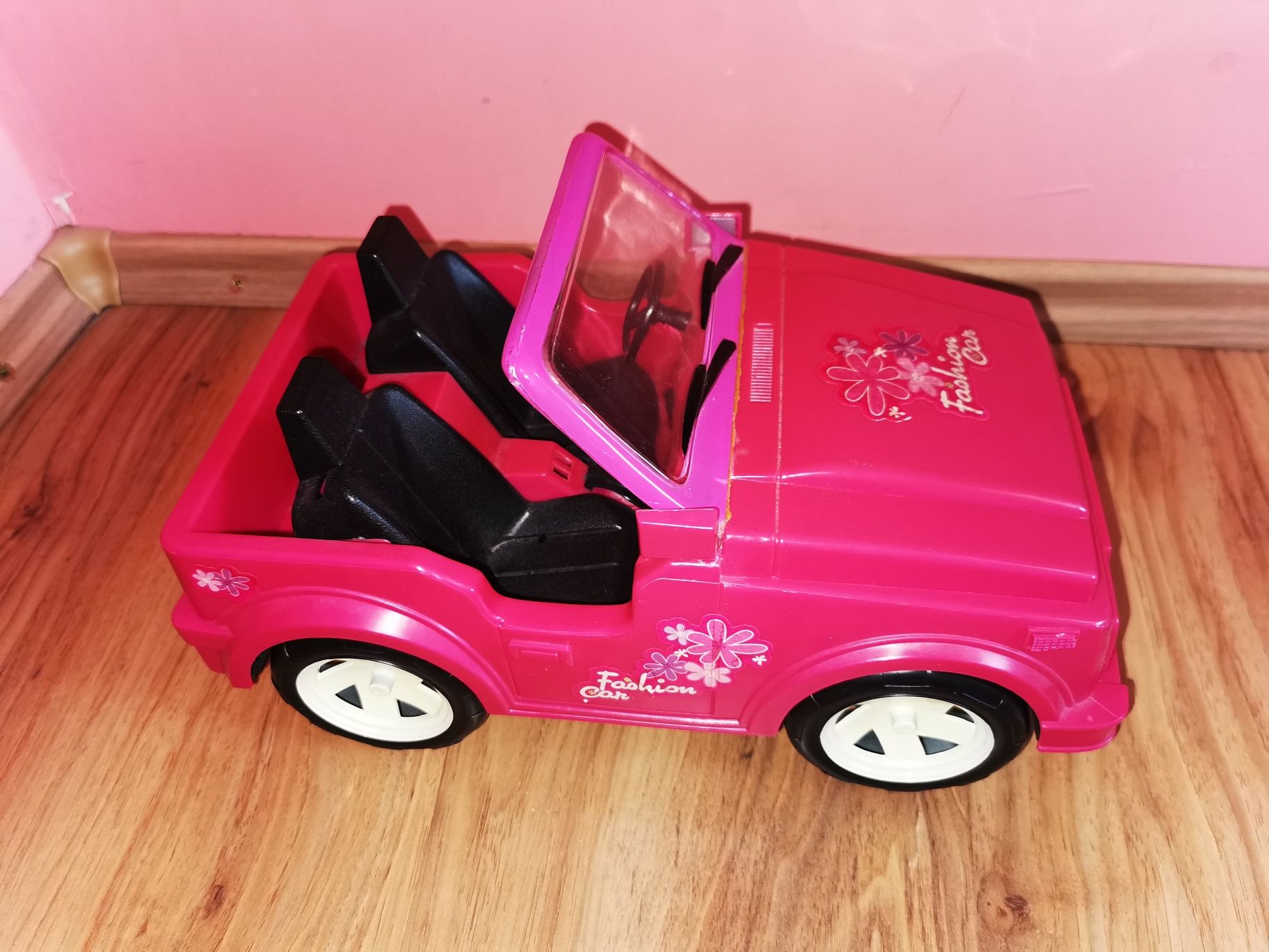 Jucarii Mobilier papusi Barbie