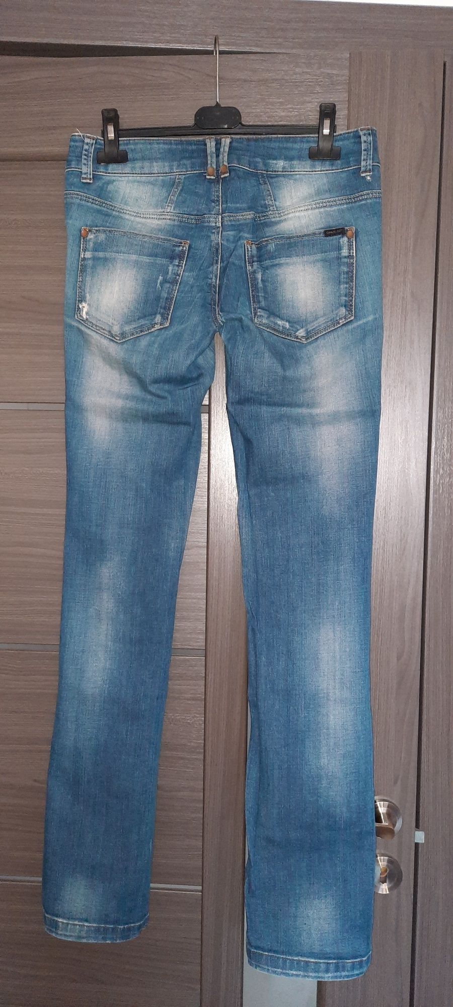 Blugi 38-40 dama