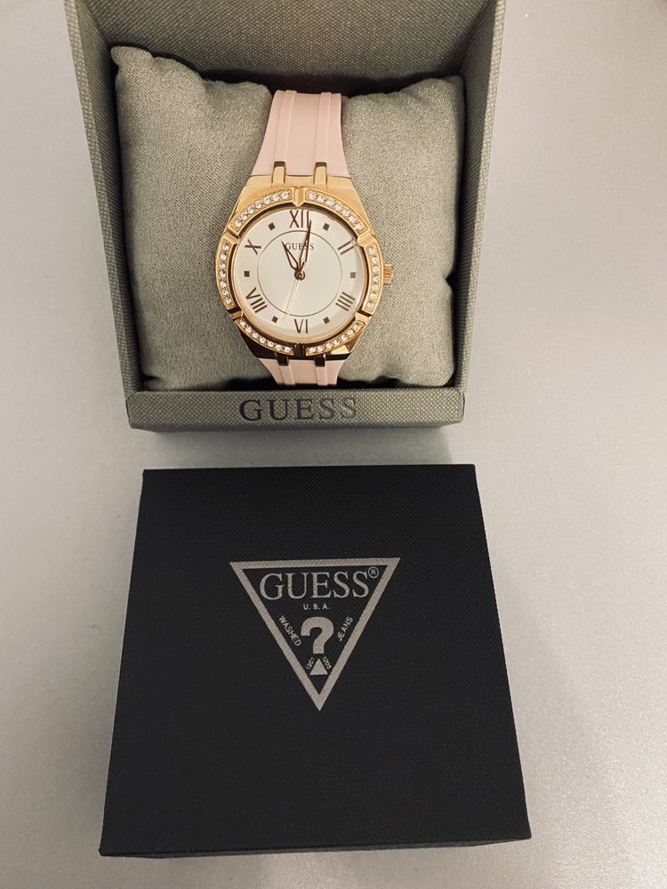 Ceas dama Guess curea silicon