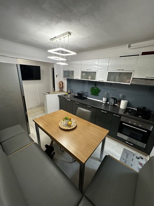 Apartament cu 2 camere de vânzare