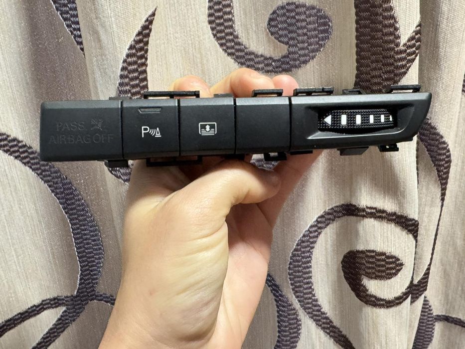 Оригинален панел бутони Audi A6 C7 / A7 / A8 D4