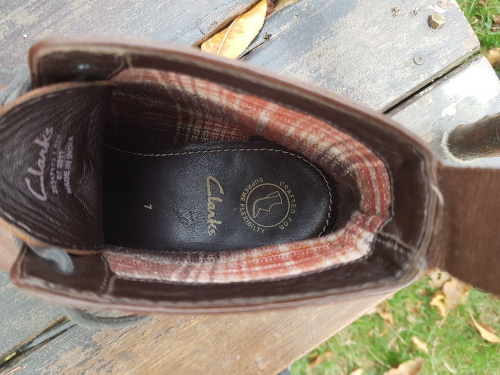 Ghete Clarks de piele nr 41 noi