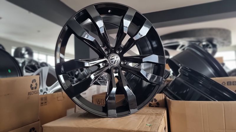 21цола Volkswagen,Vw-Tuareg,Фолксваген Туарег 5x112/4бр