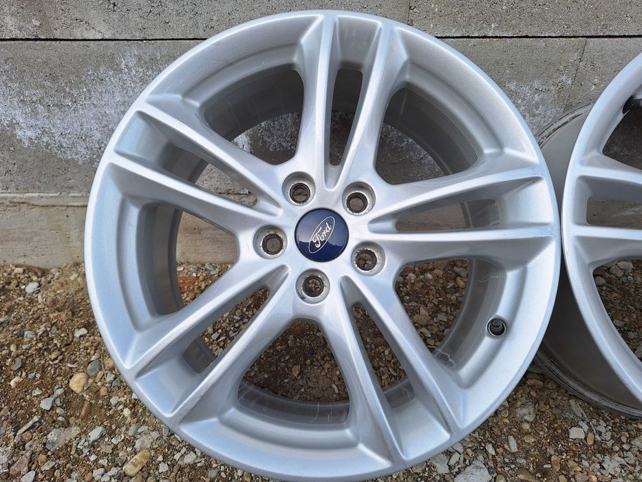 Vând set 4 jante aliaj pe 17  Ford Mondeo,  Focus, kuga, C Max etc.