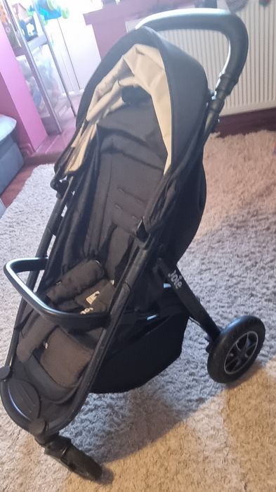 Caruț bebe Joie, cu roți pneumatice