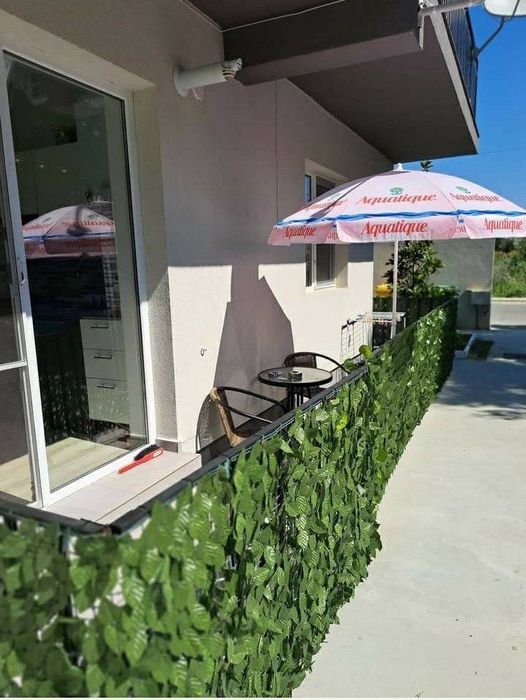 Închiriez ap 3 camere Mamaia Nord